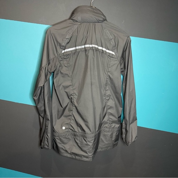 lululemon athletica Black Windbreaker Jacket size 8 - Picture 3 of 10